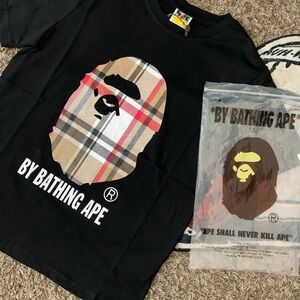 Bape Black tee| Size M